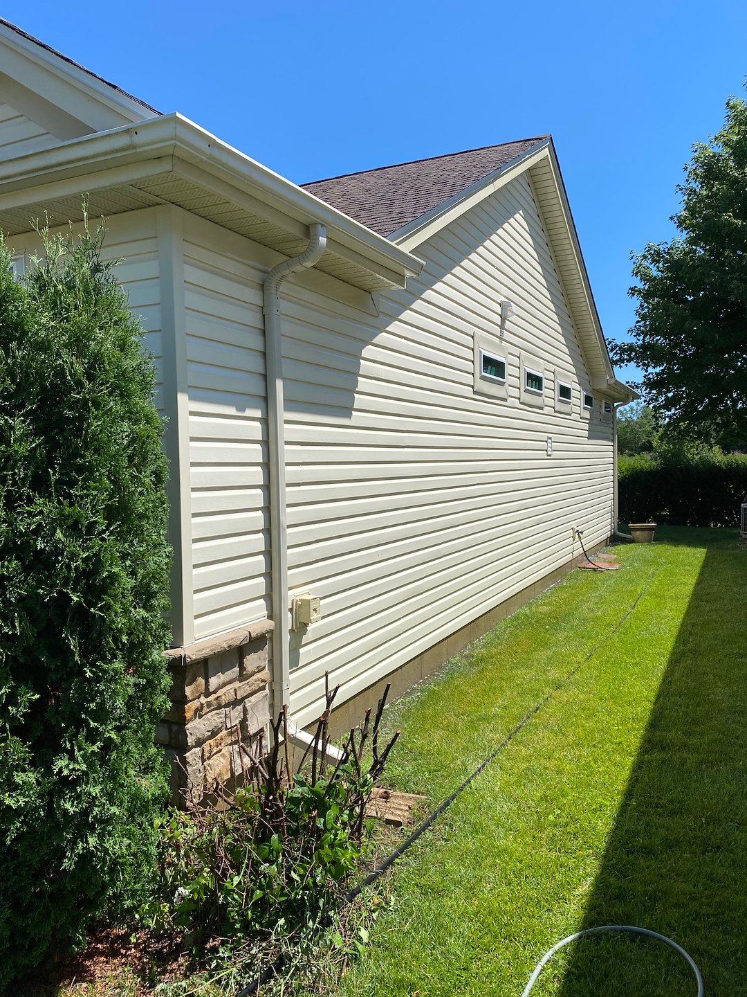 Keeping Another House Clean With Softwash! House Washing in Huntley, IL Thumbnail